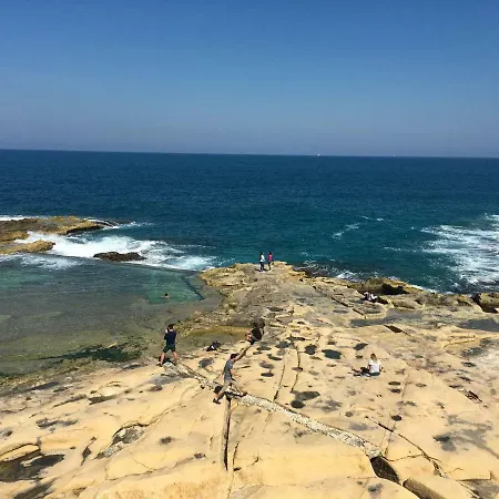 Spacious Seaview Apt, Steps From Valletta Ferry * スリーマ