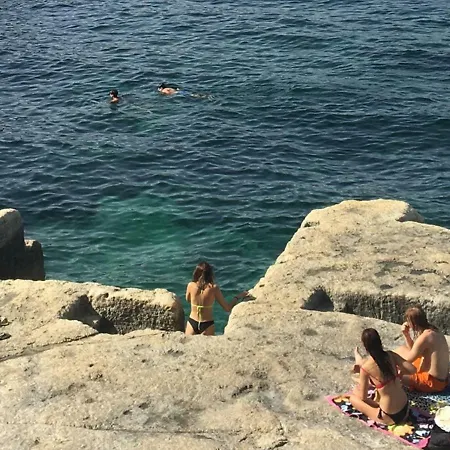 Spacious Seaview Apt, Steps From Valletta Ferry * スリーマ