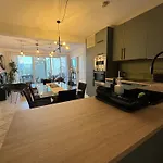 Spacious Seaview Apt, Steps From Valletta Ferry *