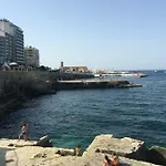 Spacious Seaview Apt, Steps From Valletta Ferry *