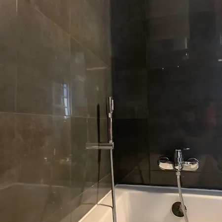 Spacious Seaview Apt, Steps From Valletta Ferry * Σλιέμα