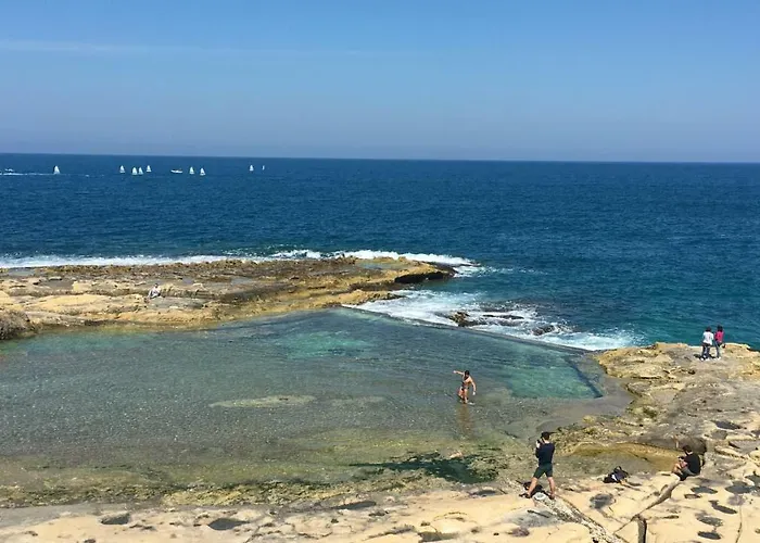 Spacious Seaview Apt, Steps From Valletta Ferry